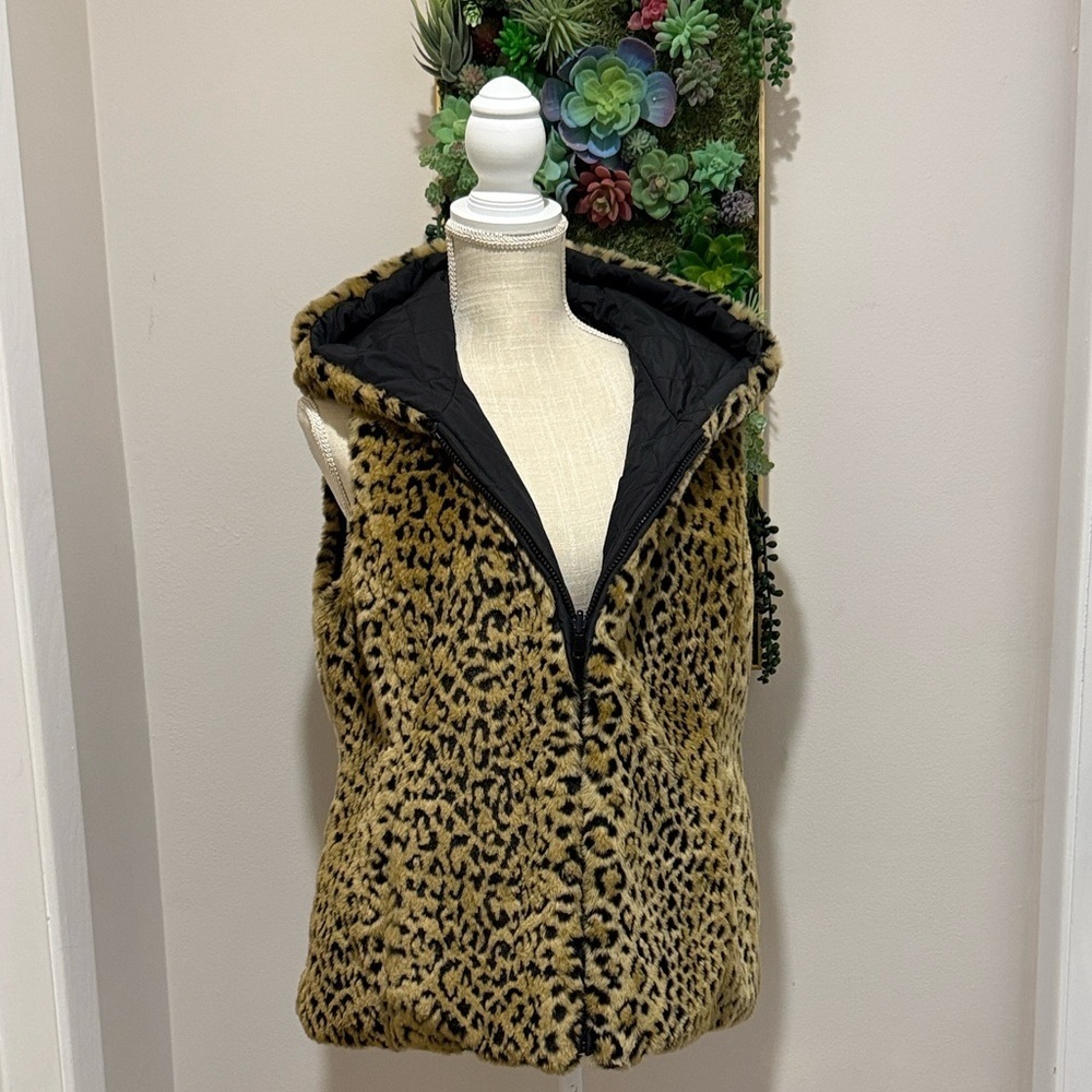 Kristen Blake Leopard Print Faux Fur Reversible Hooded Vest